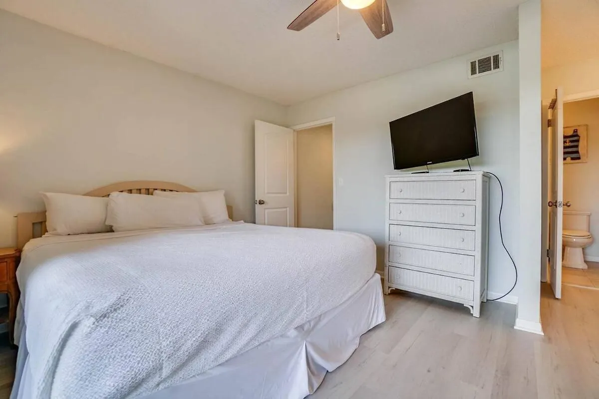 Softsands Hideaway - Portside Resort - Sleeps 6 Panama City Beach 0*,  Estados Unidos da América